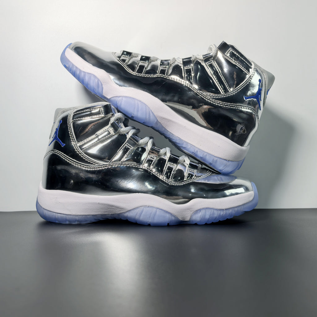 Air Jordan 11 Silver Surfer