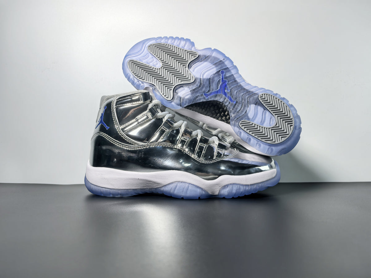 Air Jordan 11 Silver Surfer